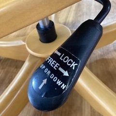 回転椅子4脚セット【町田市再生家具】232708