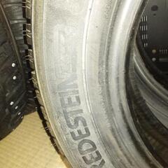 185/65R14スパイクタイヤ2本新品、2本ワンシーズン使用
