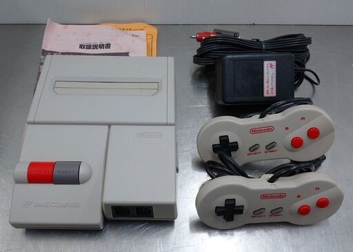 中古動作品 任天堂 ニューファミコン HVC-101 箱なし
