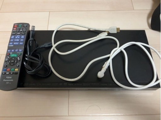 ☆Panasonic パナソニック　Blu-rayディスクレコーダー　スマートディーガ DMR-BWT530☆
