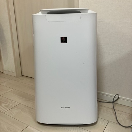 空気清浄機 \