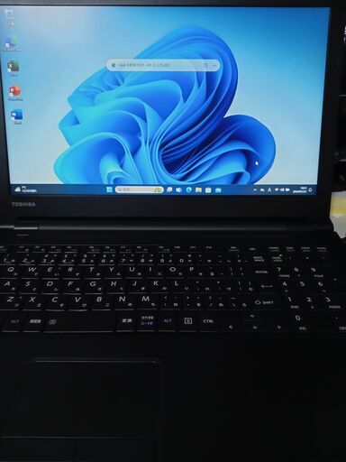 TOSHIBA dynabook B65/M　SSD 新品