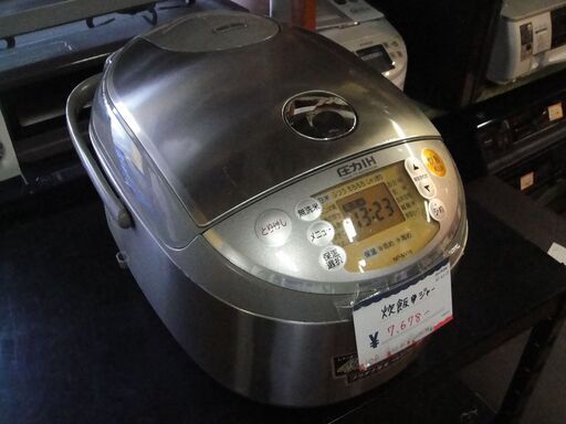 【31】ZOJIRUSHI　象印　10合炊き　IHジャー炊飯器　NP-NV18　極め炊き　プラチナ厚釜　1升炊
