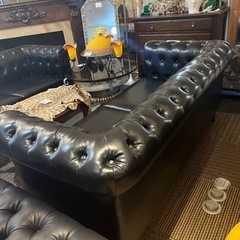 お値下げしました！【美品】 チェスターフィールド ソファ ソファー リラックス モダン シンプル ブラック シック おしゃれ