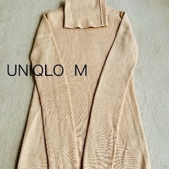 お値下げ🍀未使用　UNIQLO ユニクロ　タートルネックセーター