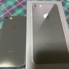 iPhone8 中古品　64GB space gray