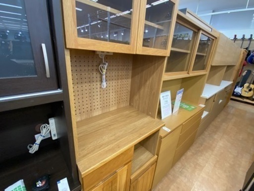 【トレファク摂津店】値下げ致しました！ガラス扉付レンジボード 入荷致しました‼︎