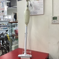 makita  マキタ　充電式コードレスクリーナー　掃除機　CL...