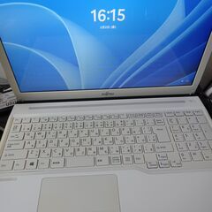 富士通 高性能4コア8スレlッド版 Core i7搭載 新品高速