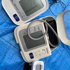 OMROM 血圧機3個