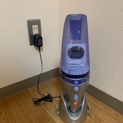 充電式　ハンディークリーナー