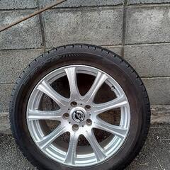 スタッドレスタイヤ、アルミホイール付き4本セットです。215/55R17