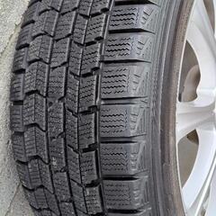 スタッドレスタイヤ、アルミホイール付き4本セットです。215/55R17