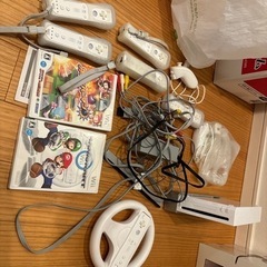 Wii  本体　ソフト2枚付き