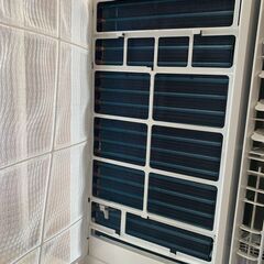 【直接引取限定】保証書ありハイアール窓用エアコン2021年製（ノンドレン／窓枠付き）