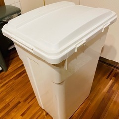 ゴミ箱　45ℓ