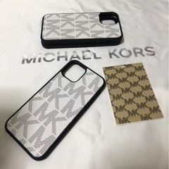 MK iPhone12pro Maxケース　オシャレ ホワイト