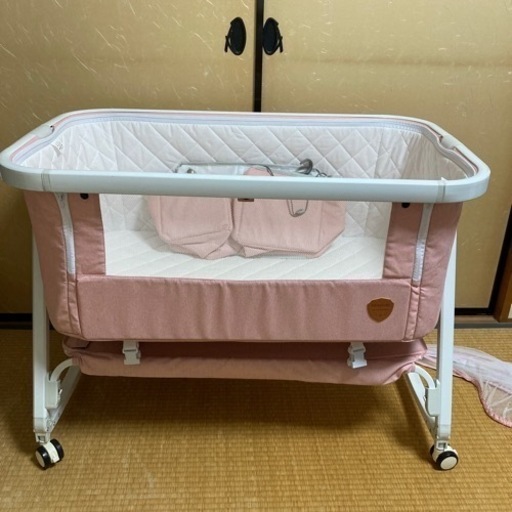 ベビーベッド Maydolly - ベビーベッド、家具
