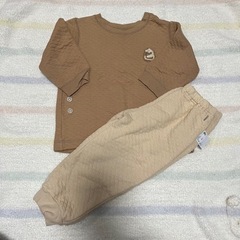 UNIQLOキルトパジャマ　　90