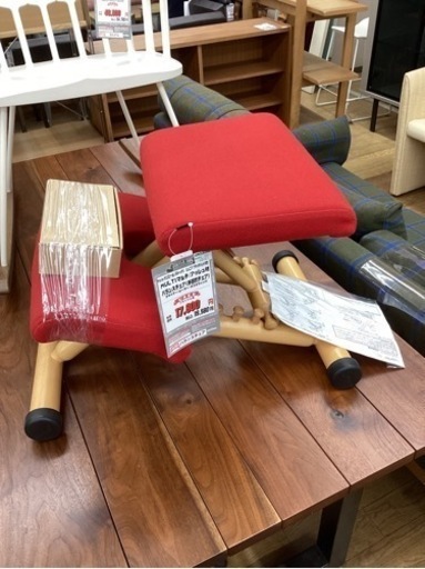 KB-10【新入荷　リサイクル品】バリエール（ストッケ）マルチバランスチェア　赤
