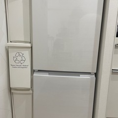 冷蔵庫　シャープ　SJ-D15G-W