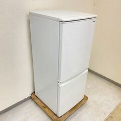人気?】冷蔵庫SHARP 137L 2019年製 SJ-D14E-W 洗濯機TOSHIBA 5kg 2019年