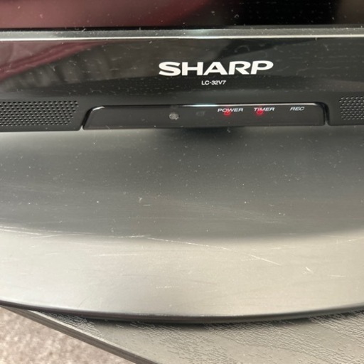 シャープ  32型