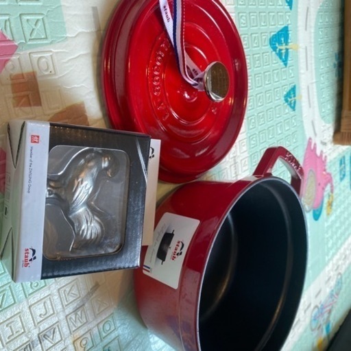 最終値下げ！　ストゥブ鍋　未使用品