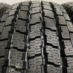 新品 YOKOHAMA ice GUARD iG91 215/70R15 107/105L LT 8PR 15インチ 