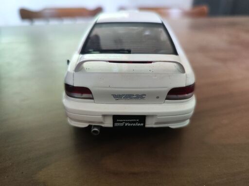 ポストホビー 1/ 18 スバルインプレッサ WRX type R STi Version IV (GC8) 1997 フェザーホワイト(HJ1812EW)ミニカー 返品種別B