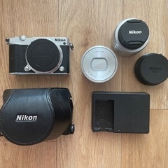 Nikon1 J5