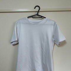 【無料・引き取りのみ対応】メンズ　白　ポリエステル100% Tシャツ