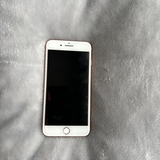 iPhone8 プラス
