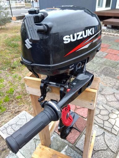 スズキ　船外機　2馬力　DF2