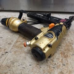 日立工機 N3804HMF 高圧フロアタッカ【野田愛宕店】【店頭取引限定