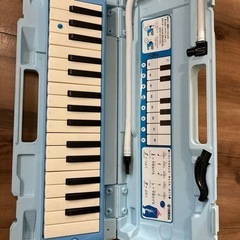 中古　鍵盤ハーモニカ　ヤマハ　ブルー