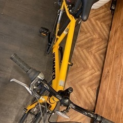 【後輪チューブ・チェーン新品！HUMMER】6段変速　700×28cクロスバイク　イエロー