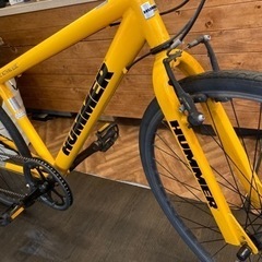 【後輪チューブ・チェーン新品！HUMMER】6段変速　700×28cクロスバイク　イエロー