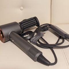 ダイソン supersonic shine ニッケル/コッパー ドライヤー(使用5回) ダイソン supersonic shine ニッケル/コッパー ドライヤー(使用5回)