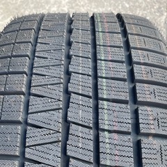 203-7）未使用2本在庫処分！255/35R18ナンカンスタッドレス！21年製！別途はめ替えも対応