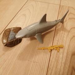 サメ変形ロボおもちゃ