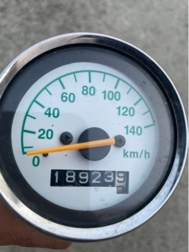 スズキ グラストラッカー250タンク ホワイト キャップ付き スズキ グラストラッカー スズキ グラストラッカー250タンク ホワイト