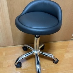 【新品】昇降可能 丸椅子 背もたれ付き