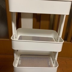 IKEA ワゴン　3段