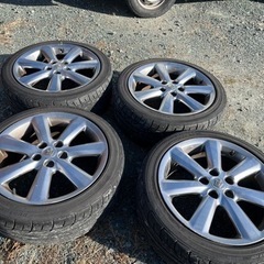 アルミホイール225/45R18