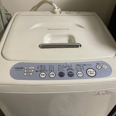 単身用の洗濯機と冷蔵庫