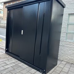 大容量！オシャレな色の家庭用物置！簡易物置（中古）