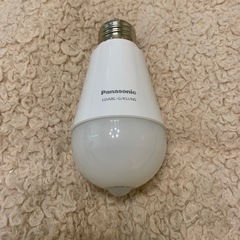 Panasonic LED電球　E26 人感センサー暖色