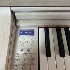 ヤマハ　クラビノーバCLP-745