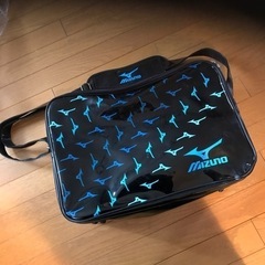 ミズノMIZUNO エナメルスポーツバッグ　黒×ミズノロゴ